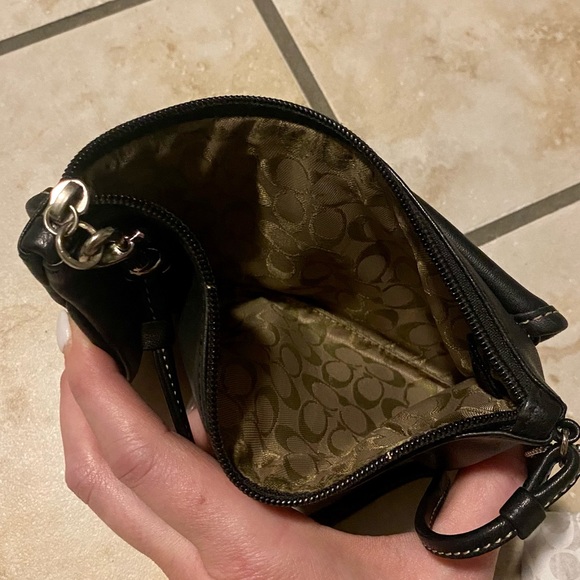 Coach Leather Wristlet - Picture 6 of 8